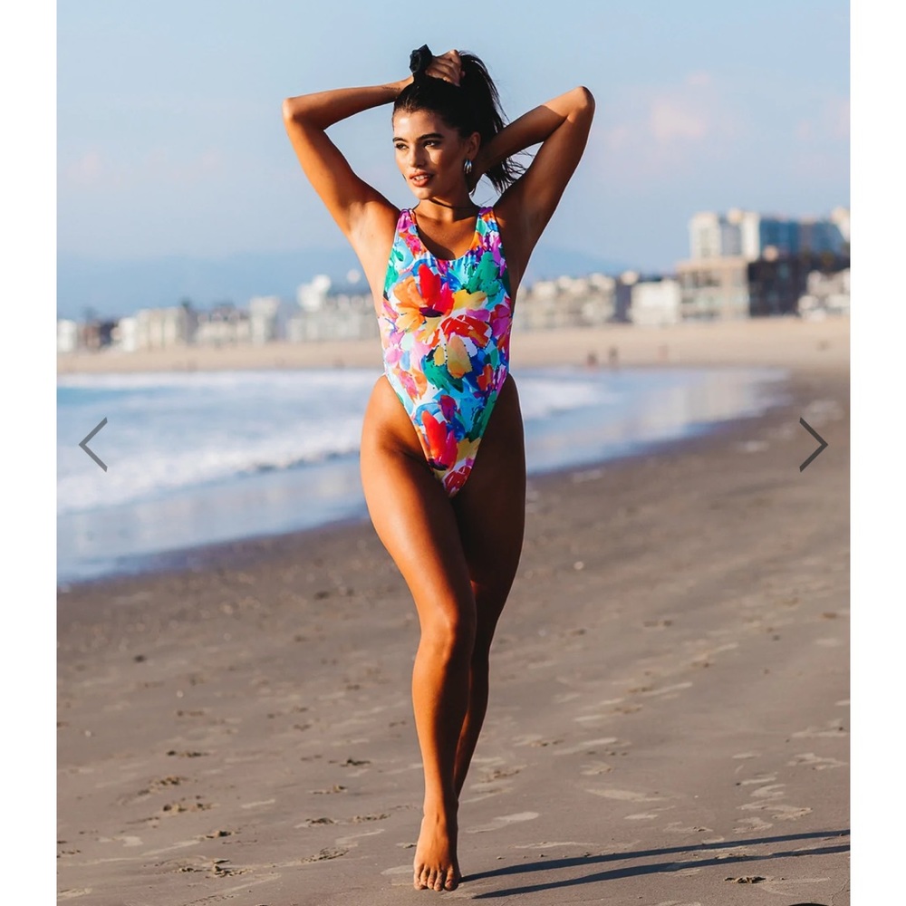 Brand new Skatie “Pamela” one piece in Fonda print